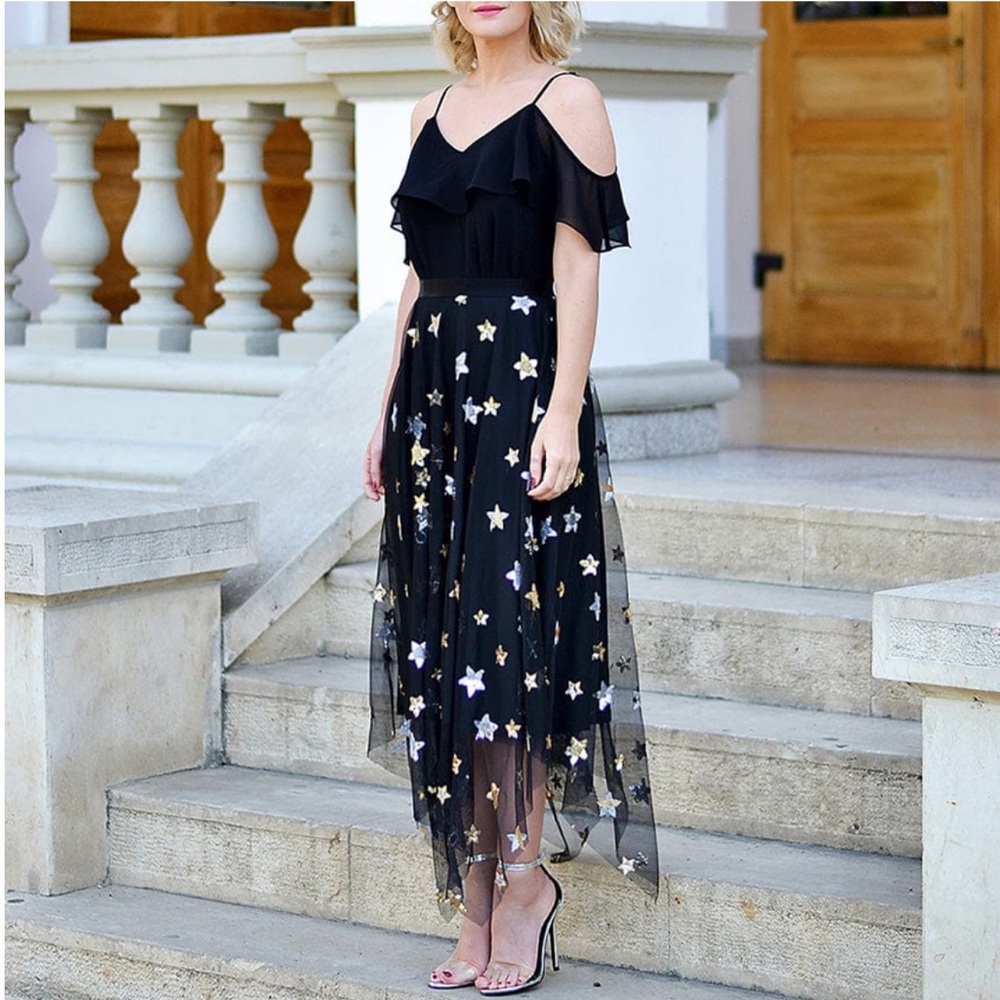 🌟 NWT Alisa Pan Star-Studded Black Two-Piece Set – Top & Sequin Tulle Skirt